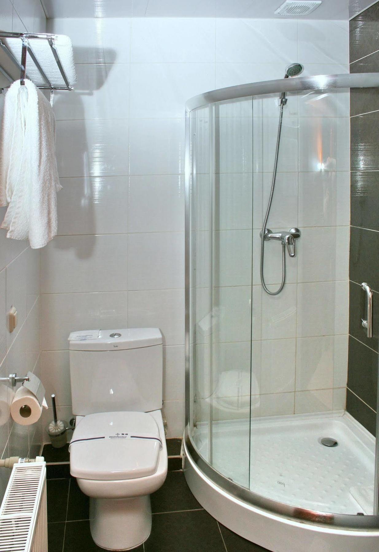 Premier Hotel Shafran Sumy Exterior photo